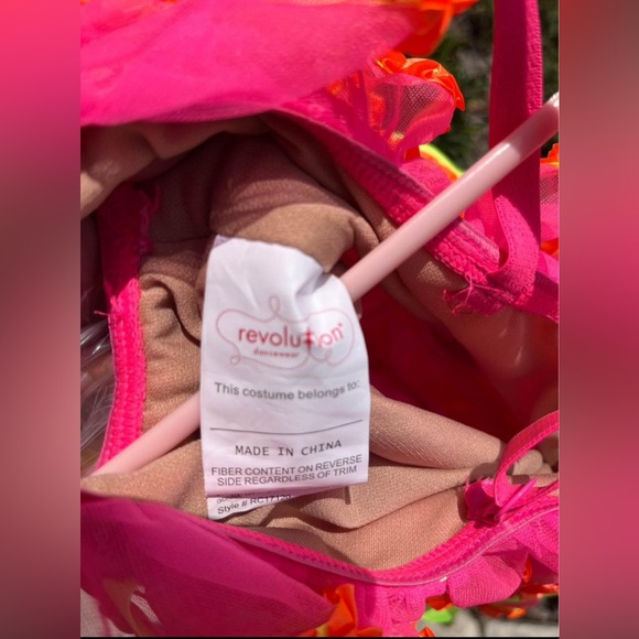 Revolution Dance Costume - Picture 6 of 9